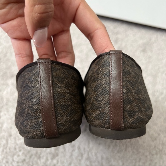 Michael Kors Alice Ballet Flats Brown Logo Print w/ Lock Charm & Bow - Picture 7 of 10